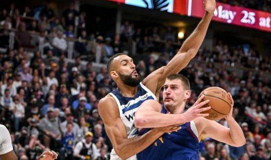 足球投注-高度+篮板优势逆转！双塔限制约基奇 掘金该紧张了