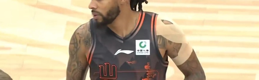 德甲买球-山东男篮完胜南京评分出炉，于德豪吃饺子，高诗岩状态低迷