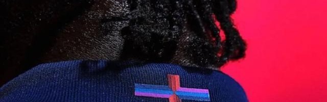 三狮欧洲杯战袍爆改国旗颜色，政客、名宿怒向耐克